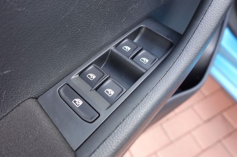 Škoda Fabia 1.2 TSI 81kW Style DSG - fotka 9 z 28