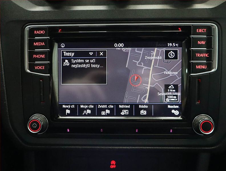 Volkswagen Caddy (2017) Maxi 2.0 TDI, 7Míst, 1Maj - fotka 13 z 19