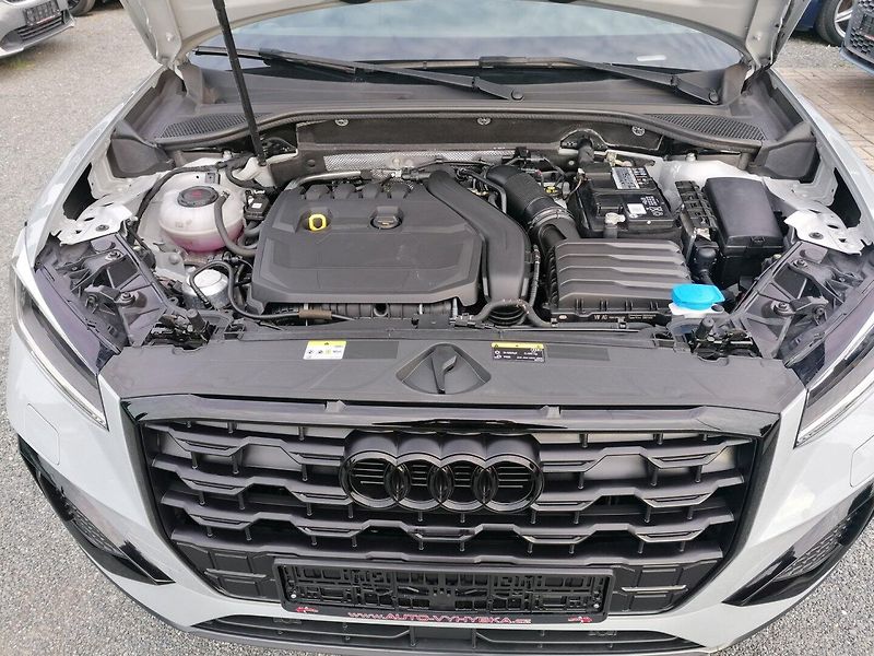 Audi Q2 (2021) 1.5 35 TFSi S-Tronic S-Line - fotka 27 z 28