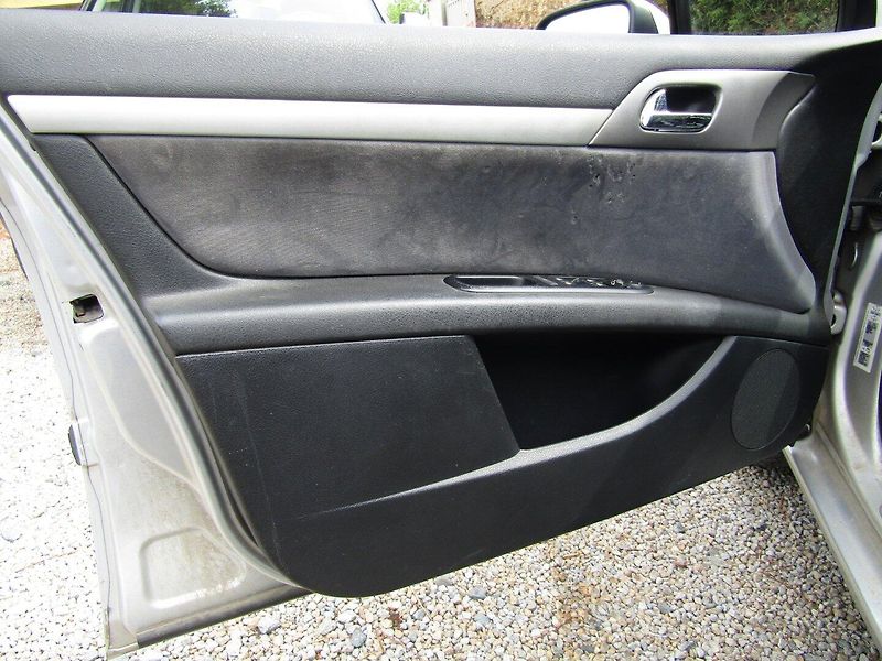 Peugeot 407 (2005) 1.8 16V 85kW BEZ KOROZE - fotka 18 z 31