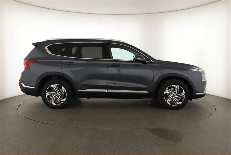 Hyundai Santa Fe (2023) 2.2 CRDi - fotka 6 z 24