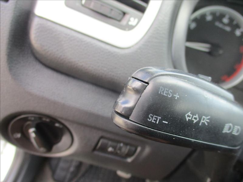 Škoda Roomster 1,4 16V, digiklima,serviska, - fotka 13 z 24