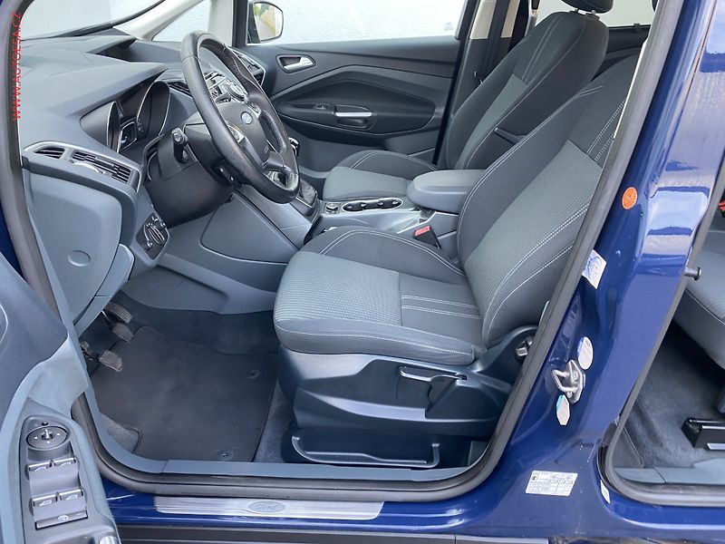 Ford Grand C-MAX (2013) 2.0TDCi, Bixen, navi, kamera - fotka 9 z 17
