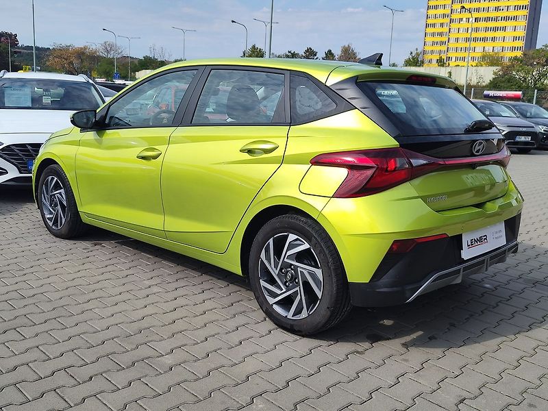 Hyundai i20 1.2i/58kW Wave - fotka 7 z 29