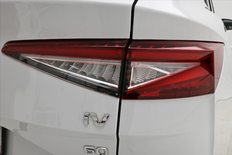 Škoda Enyaq iV 60 132kW SOH 88% Záruka až - fotka 30 z 31