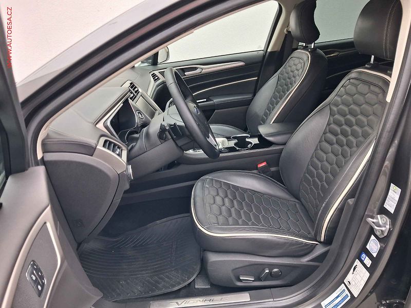 Ford Mondeo (2016) 2.0TDCi, ČR, AT - fotka 9 z 19
