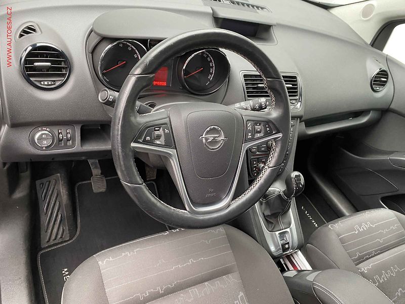 Opel Meriva (2016) 1.4TSi, Edition, park. čidla - fotka 12 z 16