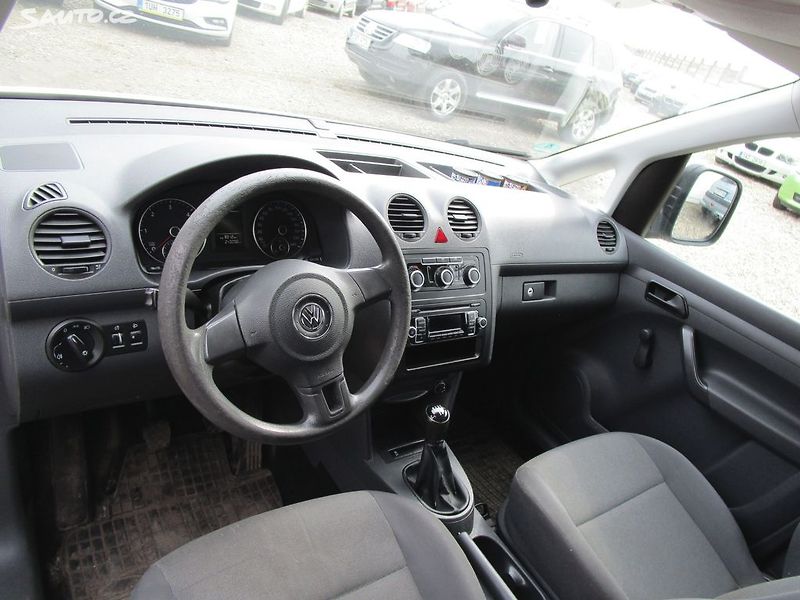 Volkswagen Caddy 1,6TDi-75KW- NOVÁ STK+SERVISKA - fotka 13 z 28