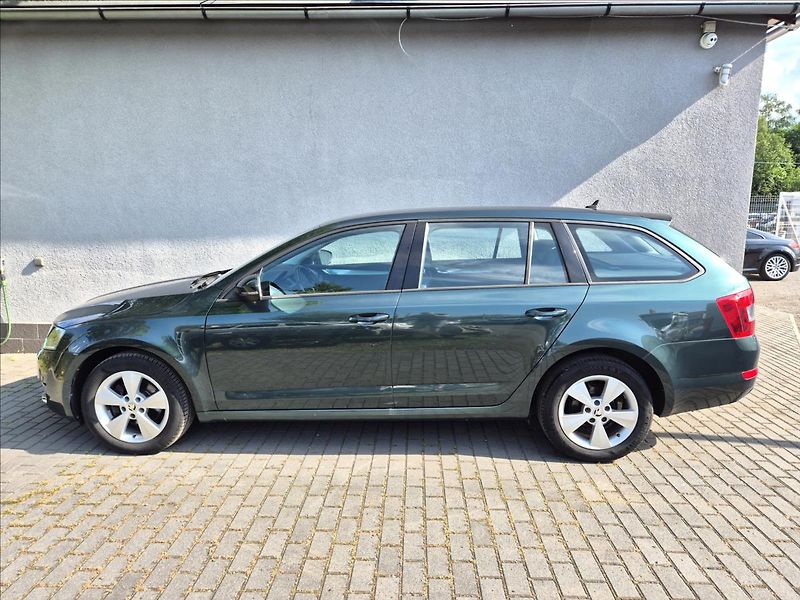 Škoda Octavia 2,0 TDI 110Kw El.Kufr Webasto! - fotka 3 z 30