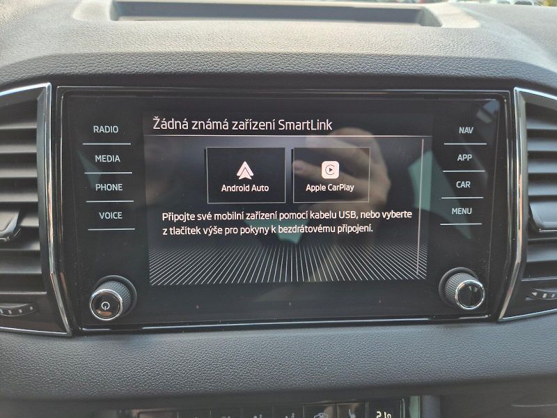 Škoda Karoq (2025) Top Selection 1.5TSi 110kW 7°a - fotka 26 z 30