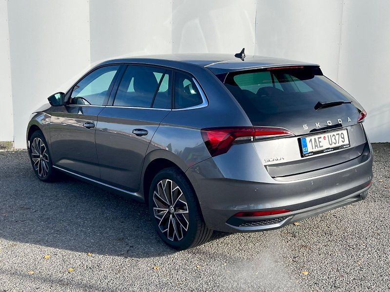 Škoda Scala (2024) 1.0 TSI 85kW Top Selection DSG - fotka 27 z 27