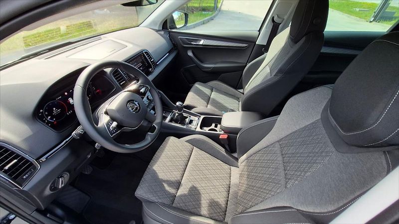 Škoda Karoq 2,0 TDI 110kW Style Exclusive - fotka 9 z 30