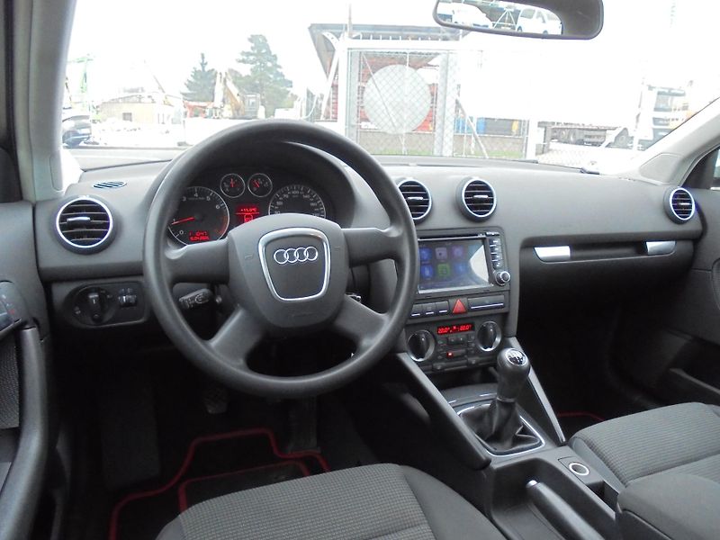 Audi A3 (2007) 1.8T- SPORTBACK- DIGIKLIMA - fotka 8 z 11