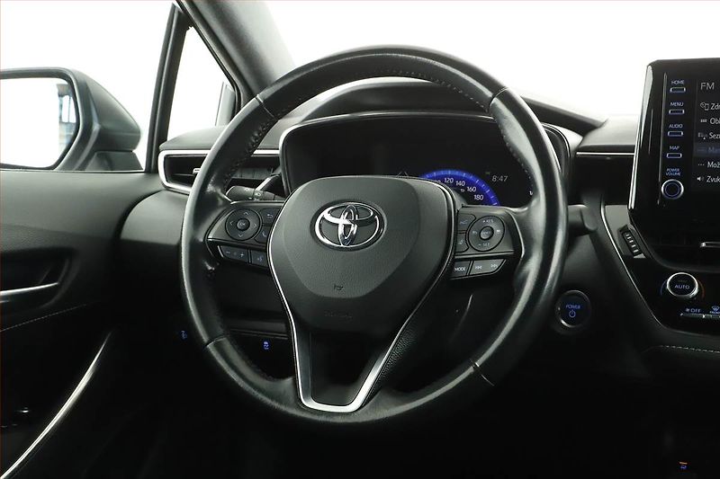 Toyota Corolla (2021) Comfort 1.8 Hybrid, Automat - fotka 8 z 15