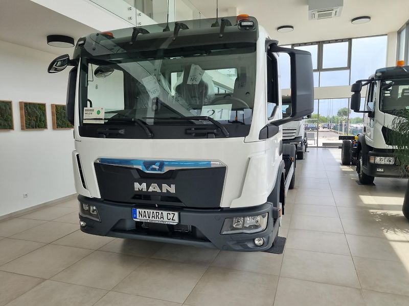 MAN TGL 12.220 KONTEJNER 8T - fotka 41 z 49