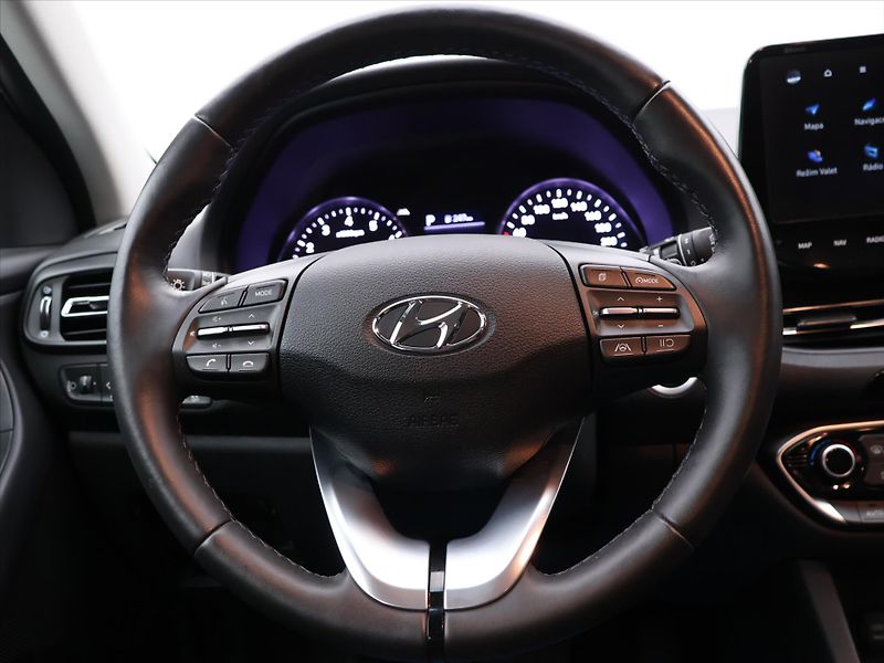 Hyundai i30 1,0 T-GDI 88kW Style DCT CZ DP - fotka 18 z 32