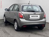 Kia Rio (2011) 1.4i, ČR, AC - náhled 6