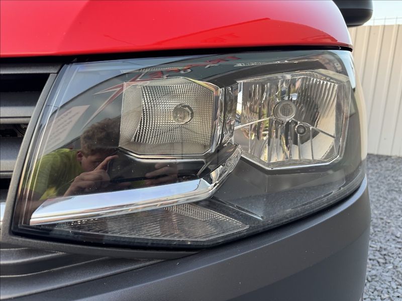 Volkswagen Transporter 2,0 TDI 4MOT LONG DPH 1.maj ČR - fotka 10 z 50
