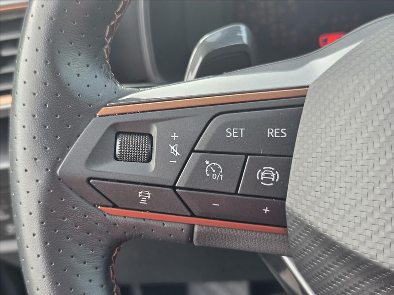 Cupra Formentor 1,5 TSi DSG Tažné Záruka2029 Č - fotka 12 z 17