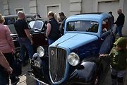 Nablýskané historické vozidla a motorky obsadily v neděli 19. května centrum Prostějova. 19.5. 2024