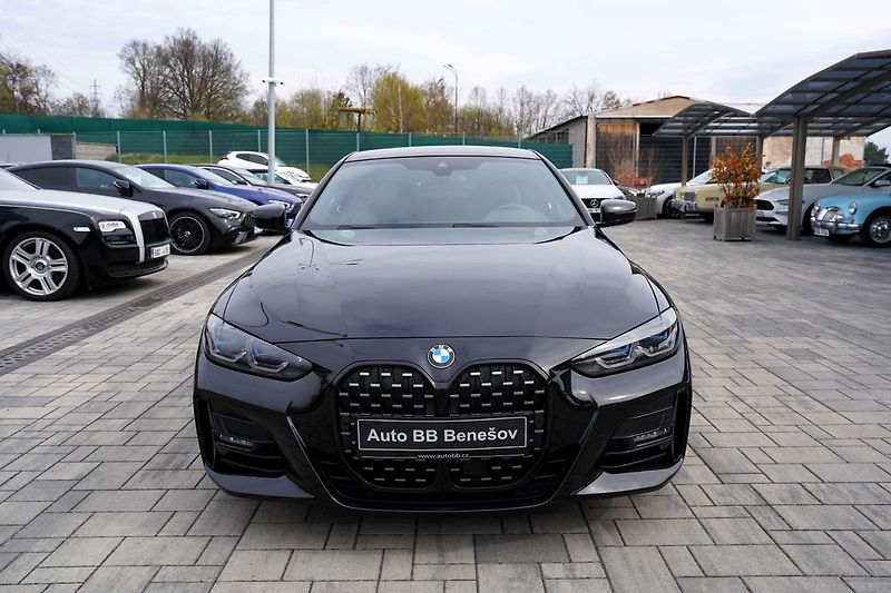 BMW Řada 4 430i coupe Mpaket/Lasery/260PS - fotka 1 z 41