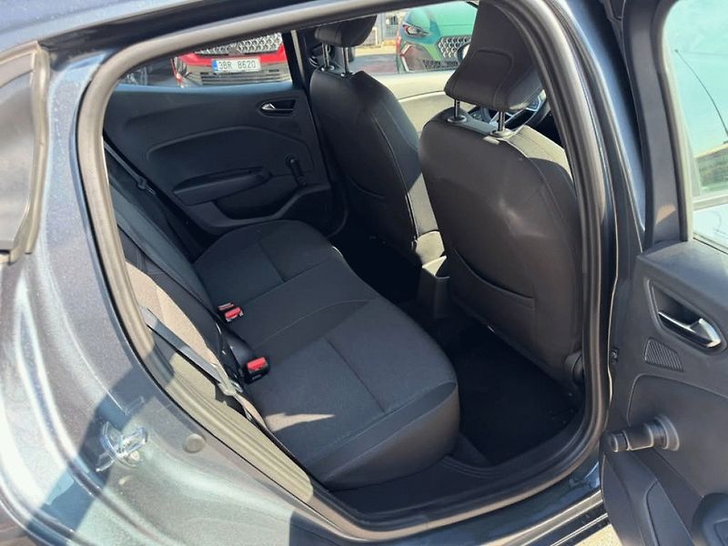 Renault Clio (2022) TCe 100 Zen LPG - fotka 14 z 26