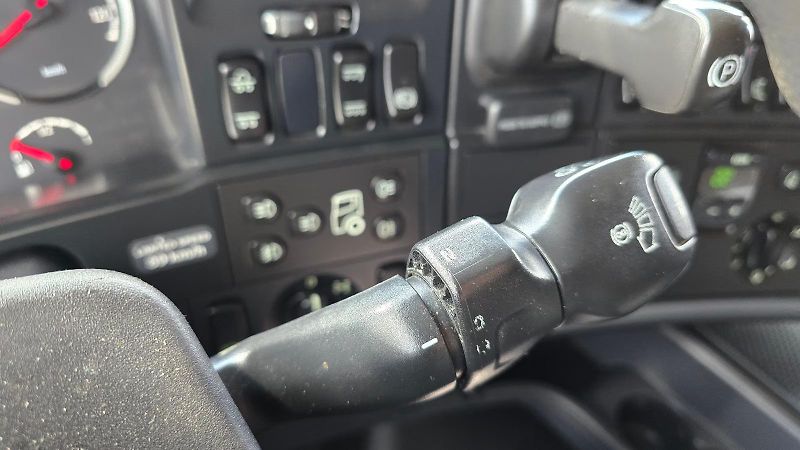 Scania (2017) R580 V8 8x4 valník + HR EURO 6 - fotka 18 z 18