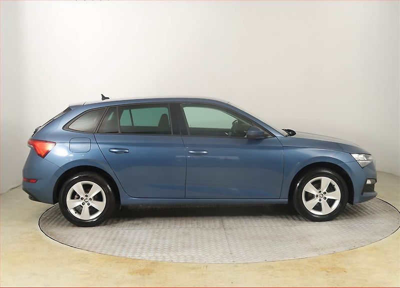 Škoda Scala (2021) Ambition 1.0 TSI, ČR,1.maj - fotka 6 z 20
