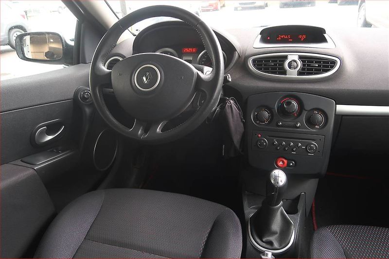 Renault Clio (2008) 1.2 16V , po STK, Klima - fotka 5 z 12