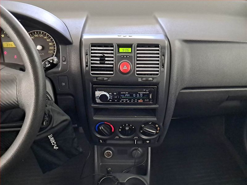 Hyundai Getz (2007) 1.4i, Serv.kniha, nová STK - fotka 12 z 13