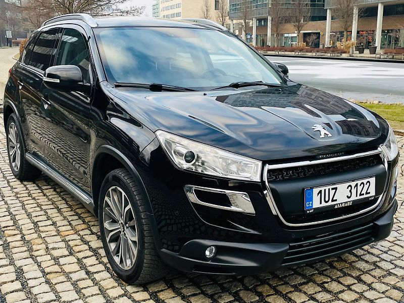 Peugeot 4008 1.8HDI 4x4 VÝHŘEV KAMERA TAŽNÉ - fotka 7 z 52