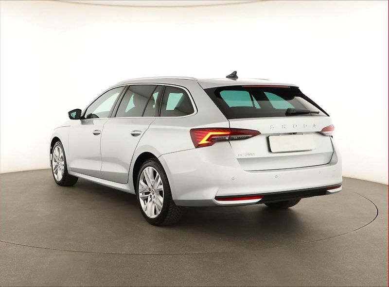 Škoda Octavia (2024) Selection 2.0 TDI - fotka 4 z 20