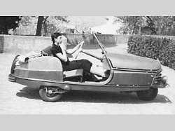 Mikroauto David.