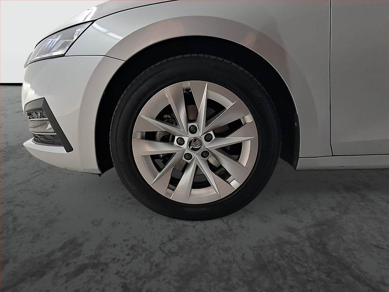 Škoda Octavia (2020) 1.5 TSI - fotka 15 z 22