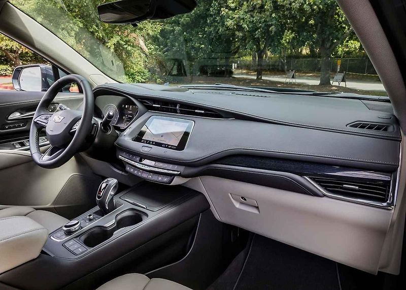 Cadillac XT 4
