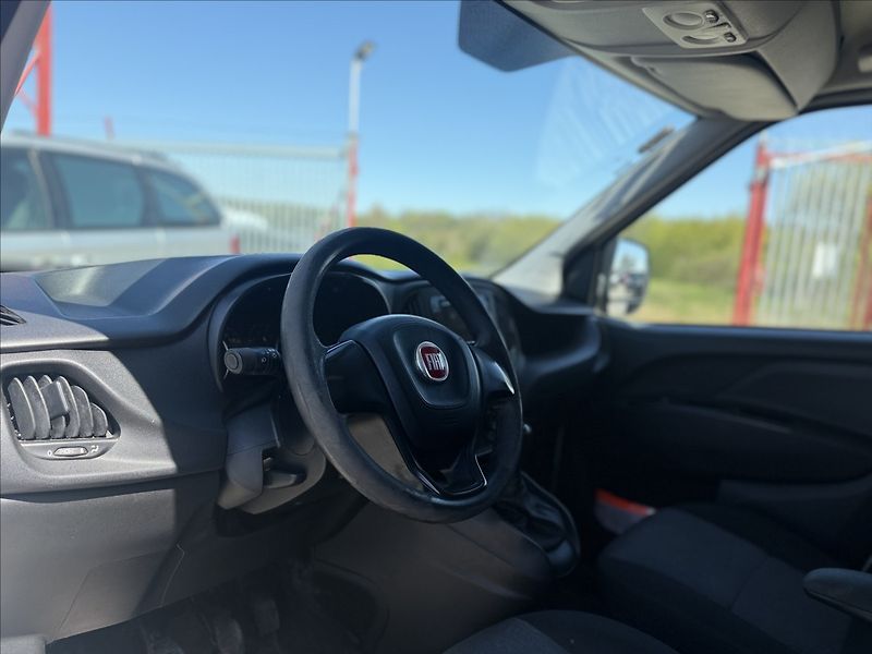Fiat Dobló JTD 70kW KLIMA - fotka 10 z 27