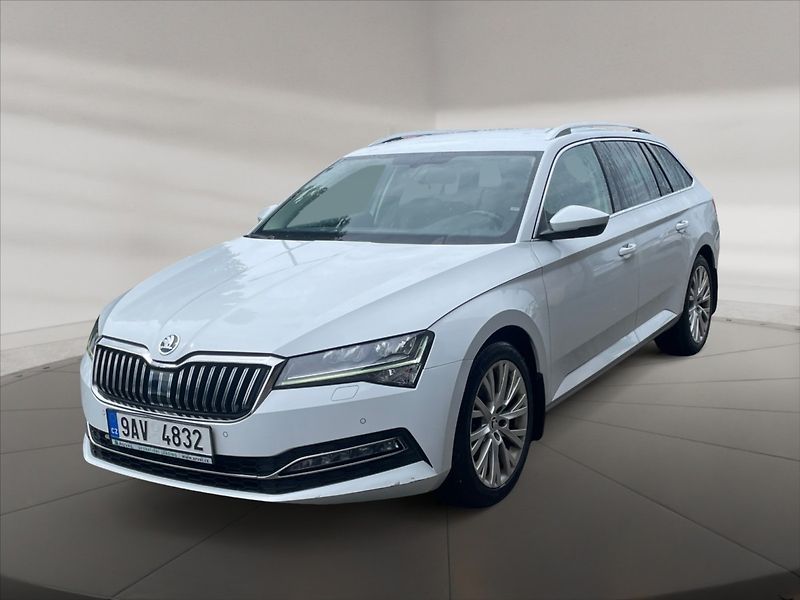 Škoda Superb 2,0 TSI Style AT - fotka 3 z 11