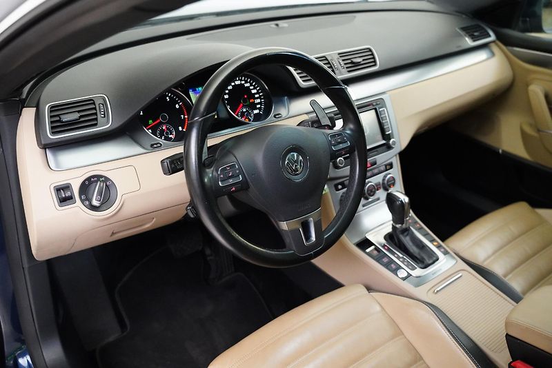 Volkswagen CC - fotka 14 z 28