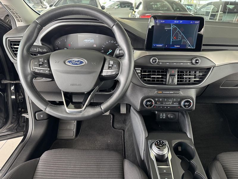Ford Focus 1,5EB*88kW*AUT*Titanium*Kamera - fotka 12 z 31