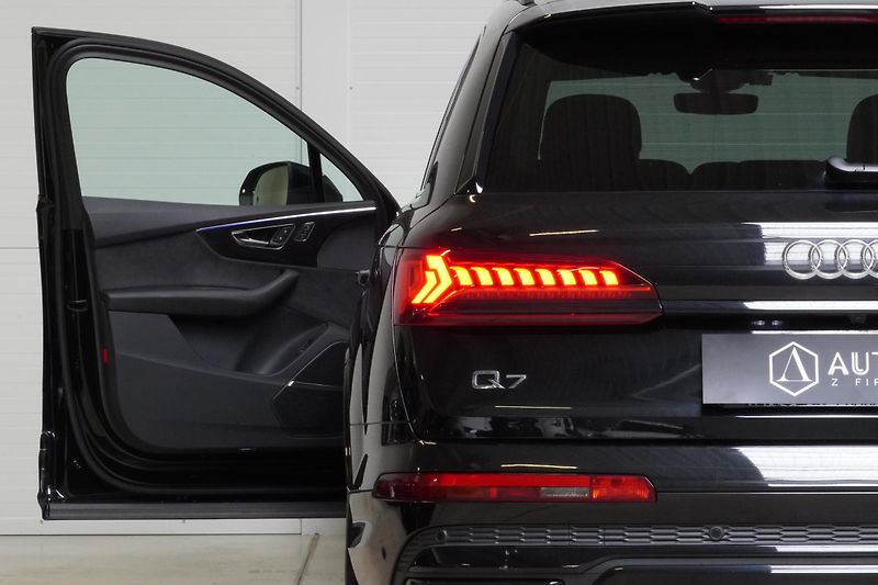 Audi Q7 3.0TDI,S-Line,1.M,ČR,NzTop,Taž - fotka 12 z 38