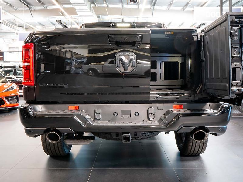 Dodge RAM (2026) 5.7 HEMI V8 Limited 2026 - fotka 7 z 50
