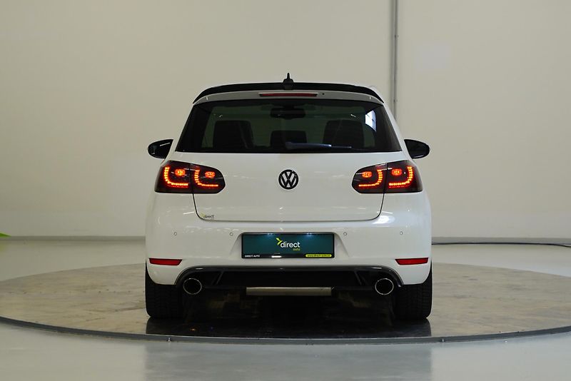 Volkswagen Golf - fotka 6 z 26