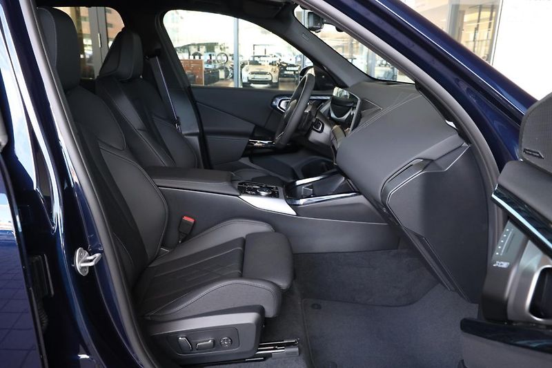 BMW X3 xDrive20d - fotka 14 z 18