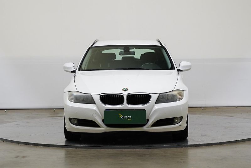 BMW Řada 3 - fotka 4 z 23