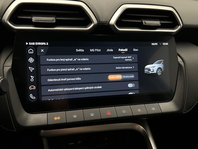 MG ZS 1.5 EXCLUSIVE HYBRID+ AUT CZ  - fotka 38 z 40