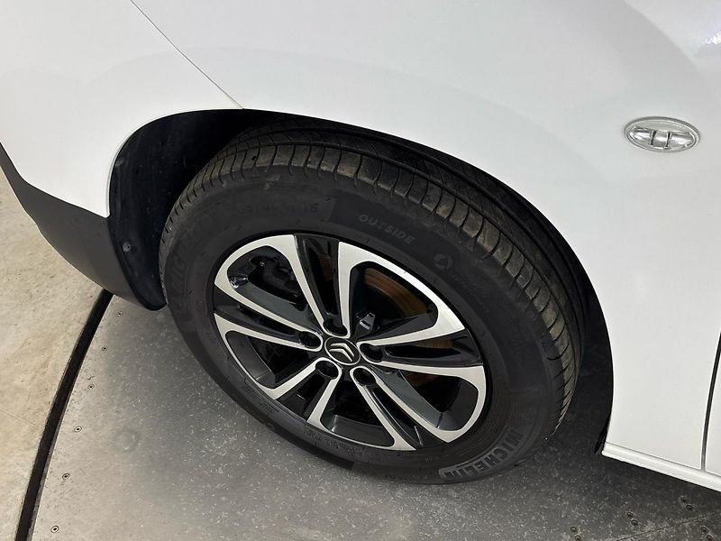 Citroën Berlingo Feel XL - fotka 25 z 26