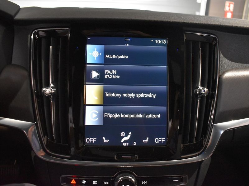 Volvo V90 2,0 D5 AWD CC PRO - fotka 18 z 28