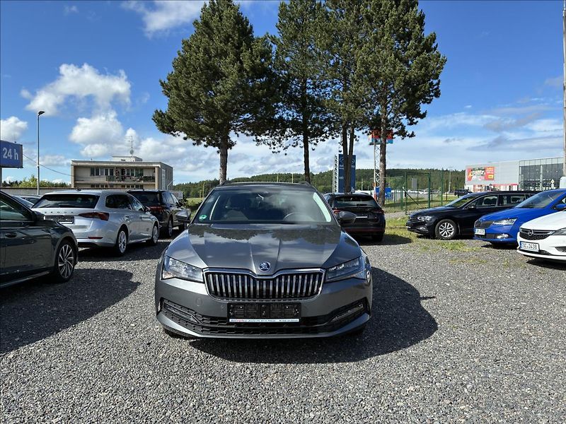 Škoda Superb 2,0 TAŽNÉ,WEBASTO,EL.KUFR - fotka 4 z 35