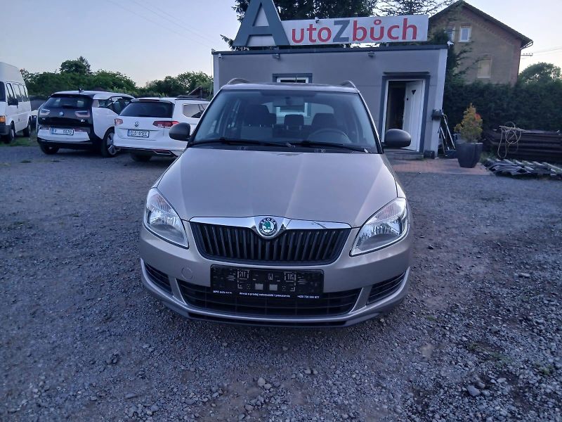Škoda Fabia 1.2 TSI, facelift - fotka 7 z 33