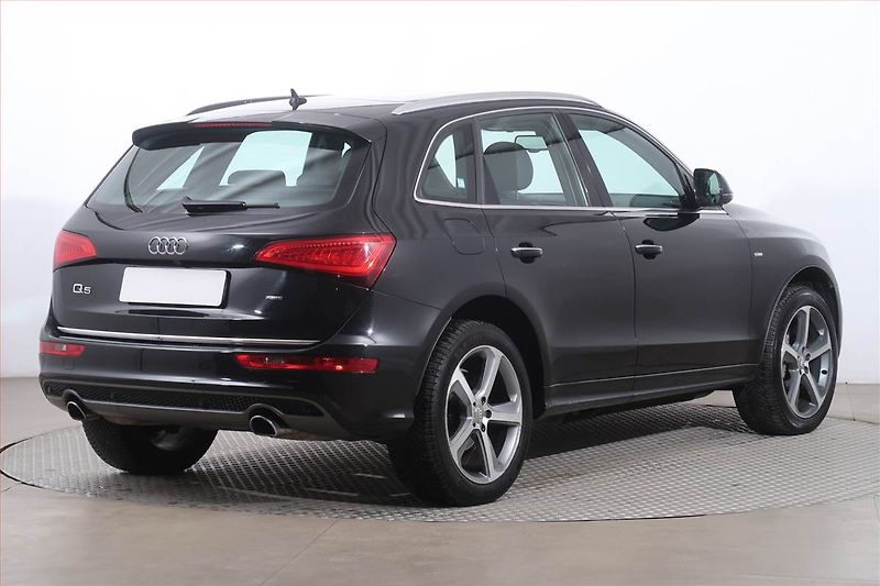 Audi Q5 (2014) 2.0 TFSI, 4X4, Automat, Kůže - fotka 5 z 26